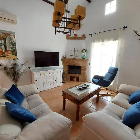 Holiday home El Estanque & *